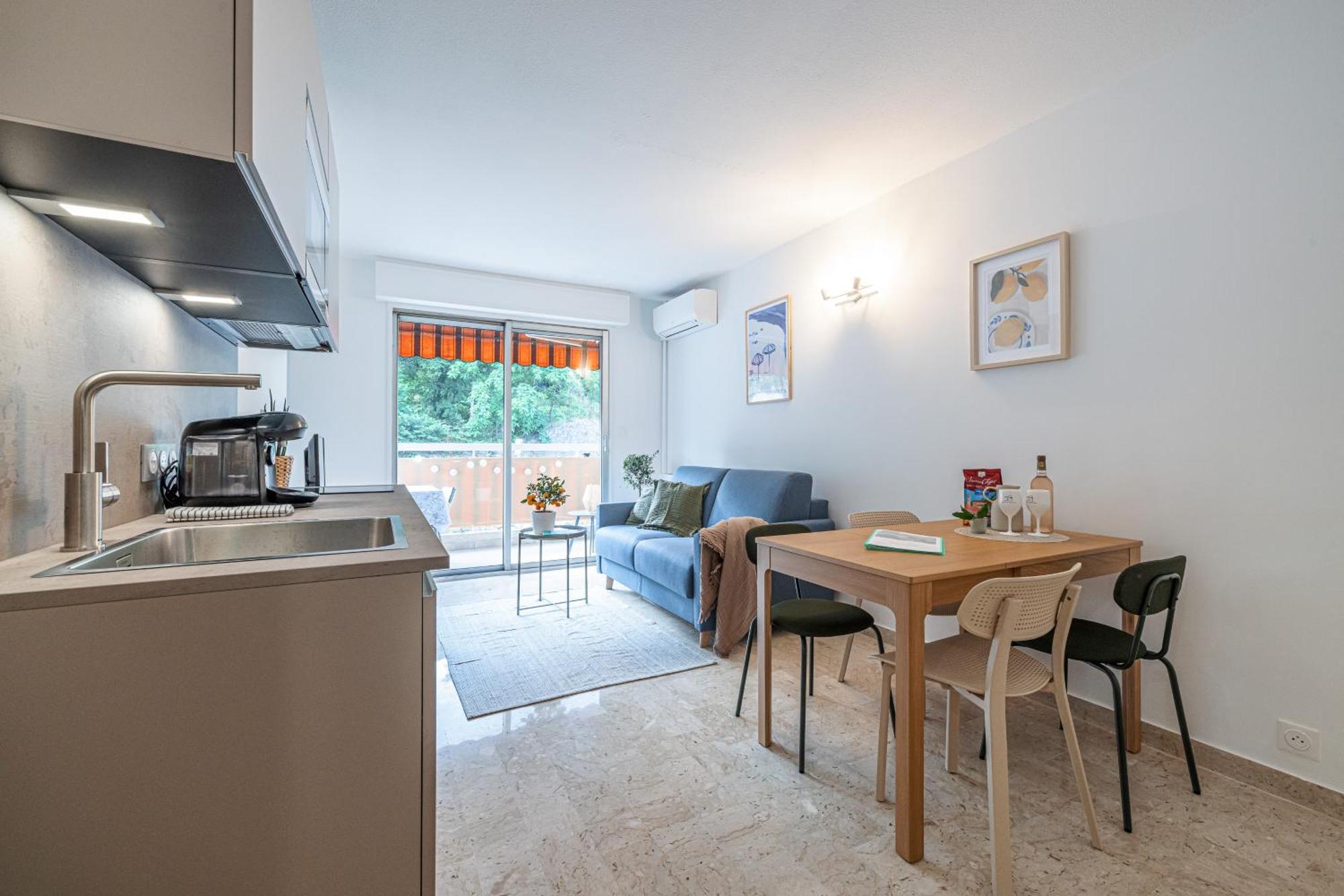 Appartement 2P Renove Avec Terrasse Au Port De นีซ ภายนอก รูปภาพ